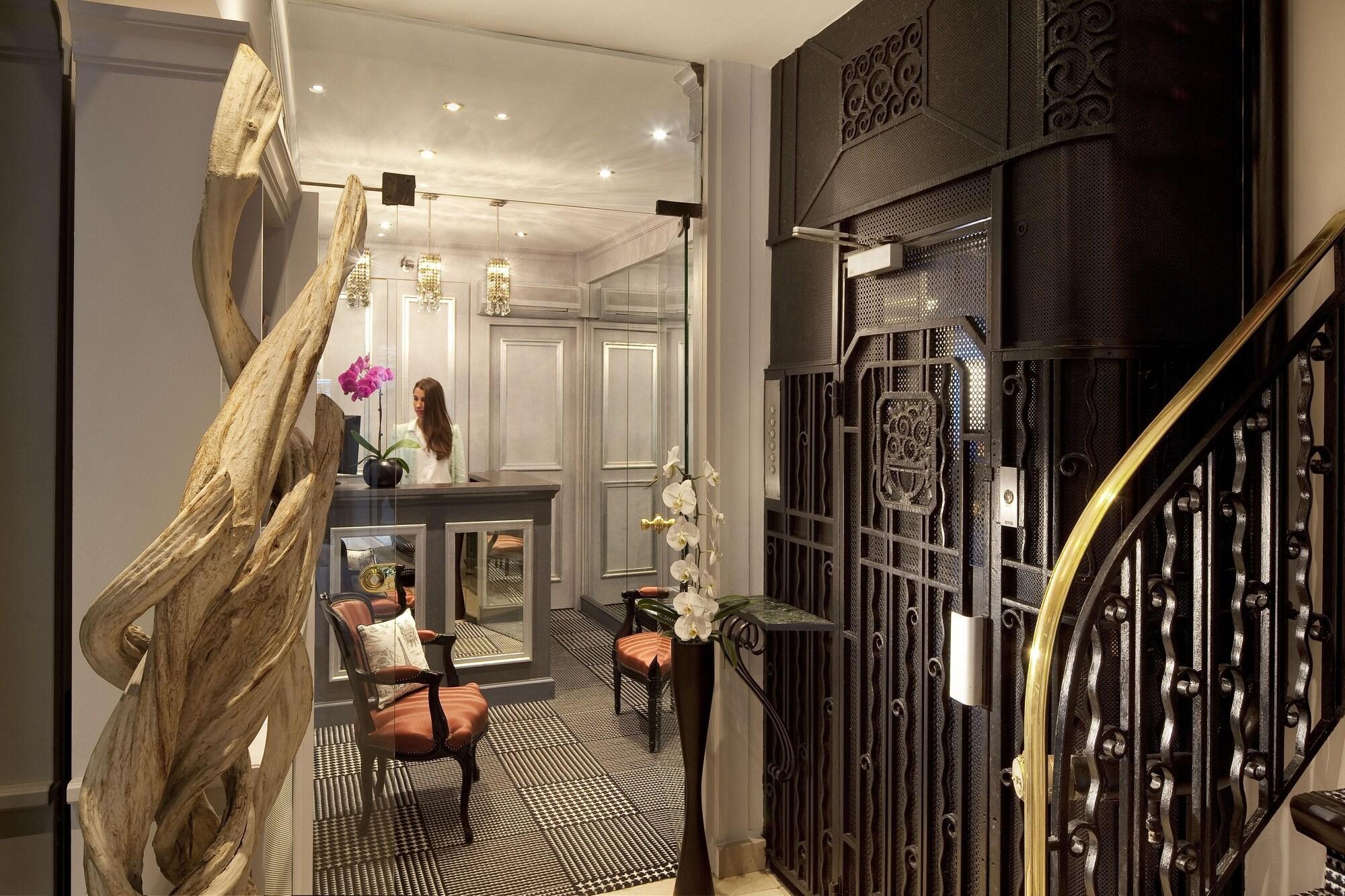 Hotel Riviera Elysees Paris Bagian luar foto